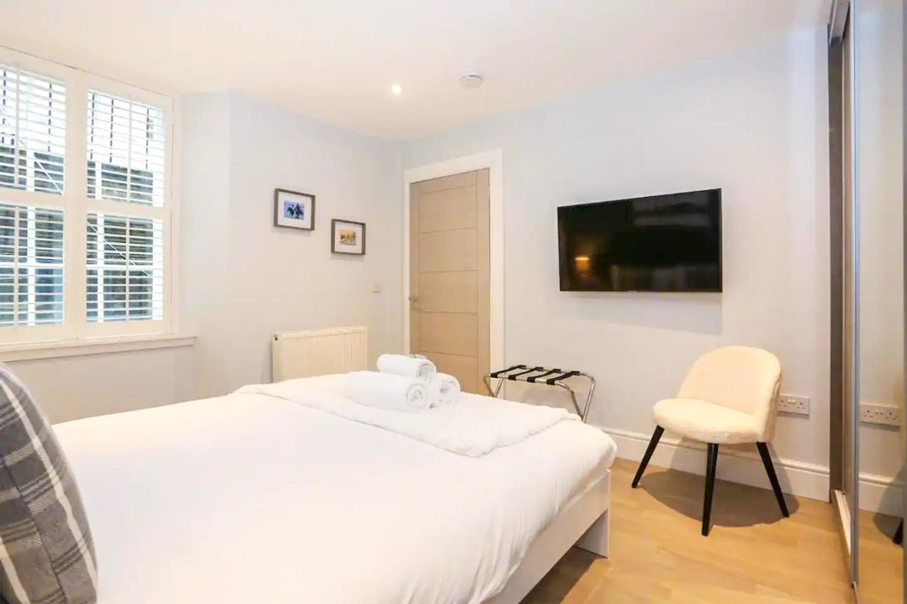 Modern 3 Bedroom Apartment, West End Edimburgo Exterior foto
