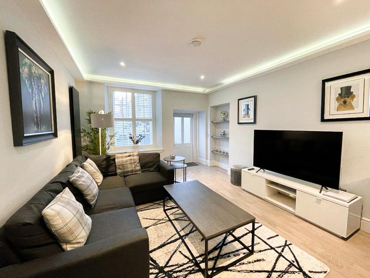 Modern 3 Bedroom Apartment, West End Edimburgo Exterior foto